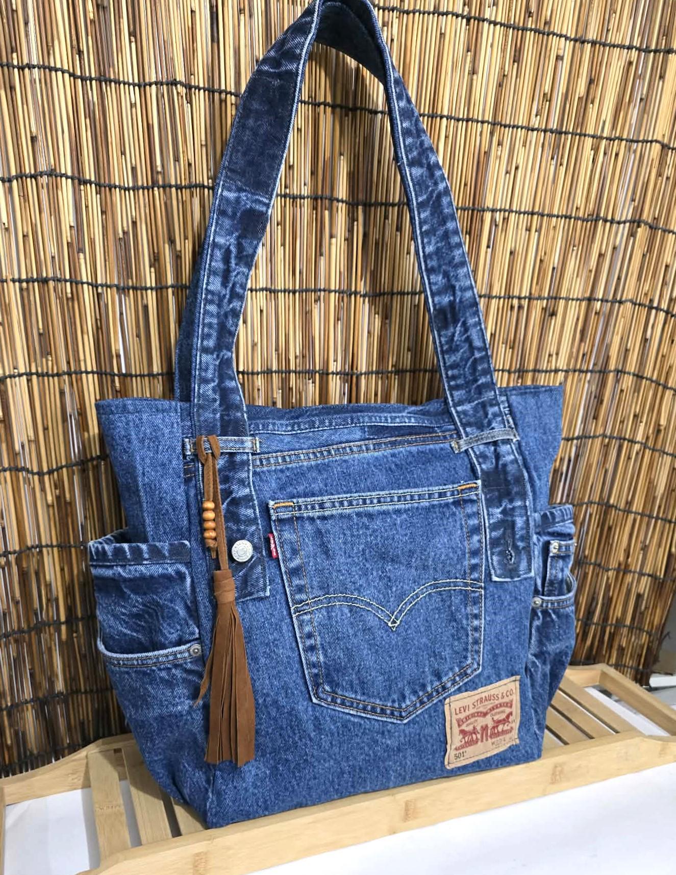 【一点物/手縫い】LEVI’Sハンドメイド デニム パッチワーク トートバッグ 一点物/手縫い】LEVI'Sハンドメイド デニム パッチワーク トートバッグ