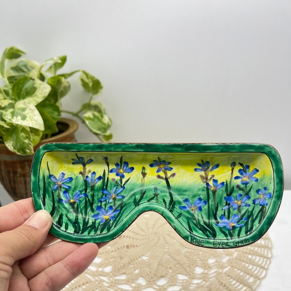 Vintage Kelvin Chen Eyeglass Holder Hand Painted Blue Eyed Grass 2002