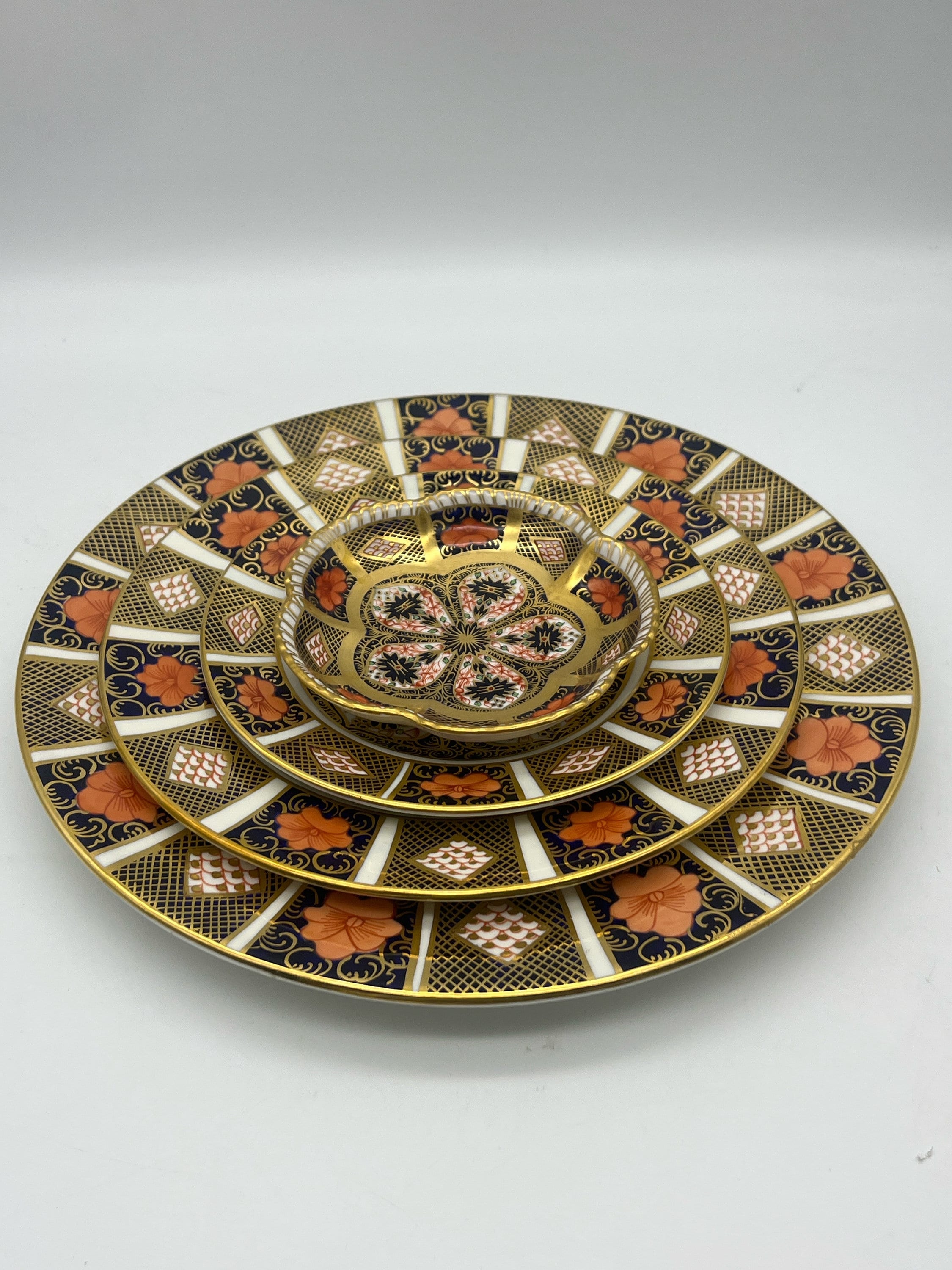  CROWN DERBY オールドイマリ2451プレート 大皿　額縁 Set of 8 Royal Crown Derby Bone China Cream Soup Underplates