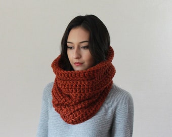 Cowl Scarf, Infinity Scarf, Crochet Scarf, Snood --  THE CHARTRES