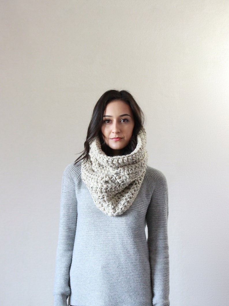 Hooded Cowl, Chunky Cowl Thermal Textured Scarf. THE CHARTRES Snood image 7