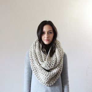 Crochet Scarf, Oversized Scarf, Chunky Infinity Scarf, Snood THE STRASBOURG image 2