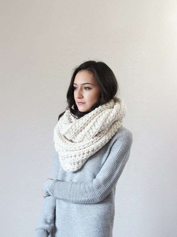 the first ザ ファースト スヌード マフラー