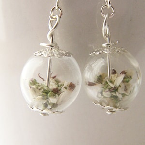 Lucky White Heather Earrings Real Flower Bridal Wedding Bridesmaid, Gift for Her, Boho Wedding, Jewelry For Women image 1