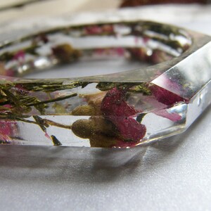 Tea and Roses Resin Botanical Bangle, Real Flower Jewelry, Eco Friendly, Pressed Flower Jewelry, Gift for Women image 4