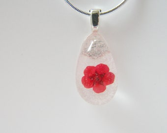 Poppy Necklace, Flower Necklace, Real Flower Jewellery, Flower Jewelry, Resin Pendant, Gift for Her