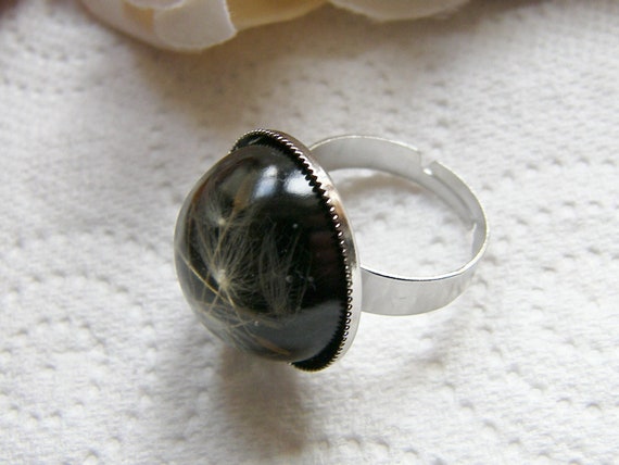 Eco Friendly Black Resin Ring Resin Jewellery Nature Specimen Resin Ring Dandelion Real Seeds Ring Make a Wish