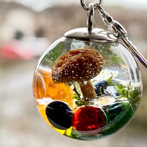 Real Mushroom Necklace, Fairytale Necklace, Magical Mushroom, Nature Jewellery, Terrarium Gift, Botanical Jewellery, Gift for Her