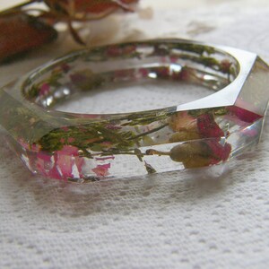 Tea and Roses Resin Botanical Bangle, Real Flower Jewelry, Eco Friendly, Pressed Flower Jewelry, Gift for Women image 3