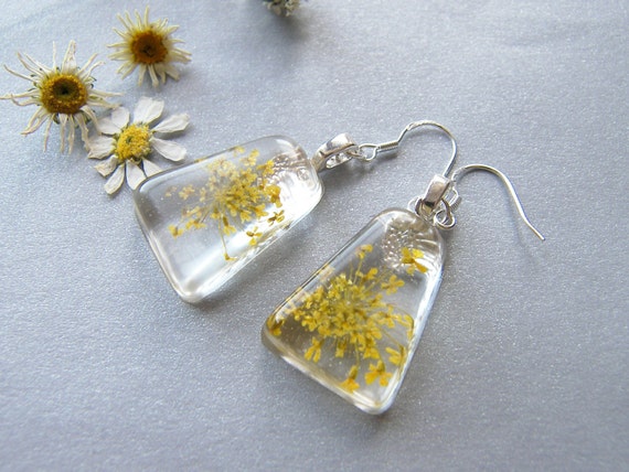 Yellow Flower Earrings, Resin Triangle Earrings, Yellow Lace Flowers,  Pressed Flower Jewelry, Bridesmaid Jewelry, Gifts for Her 