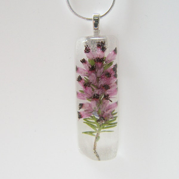 Heather Pendant, Gift for Her, Real Flower, Botanical Necklace, Nature Jewelry, Eco Friendly, Purple Scottish Heather, Gift for Her