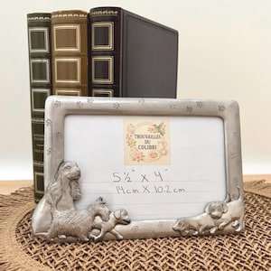 Marco de fotos de peltre con diseño de gaviota, PF993, 1993. Marco de hojalata con decoración de perro. Decoración del hogar. Colección Gaviota Canadá.