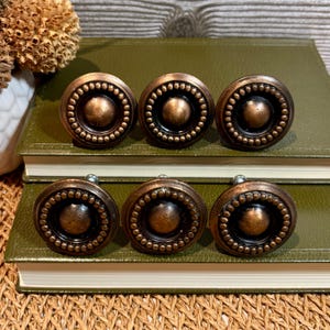 Set of 6 decorative drawer pulls in patinated metal – Classic style, bronze finish, furniture hardware