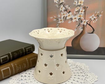 Floral pattern cutout porcelain wax burner, home fragrance diffuser, decorative candle holder, zen aromatherapy