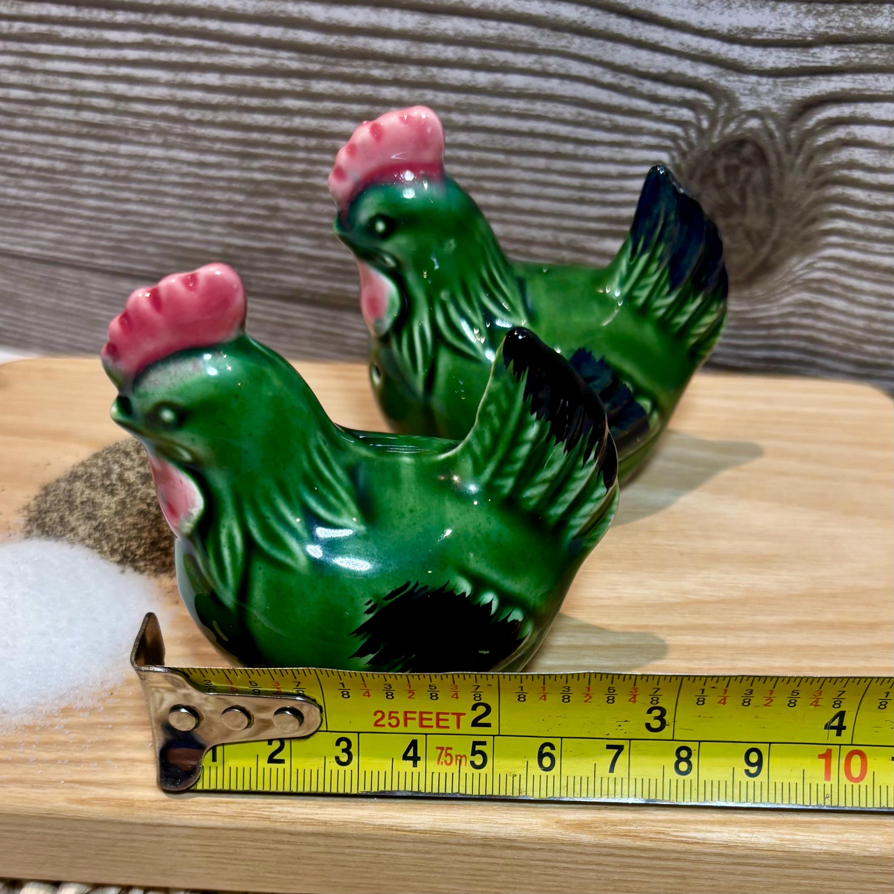 緑の雄鶏が描かれたヴィンテージの陶器製ソルト＆ペッパーシェーカー 