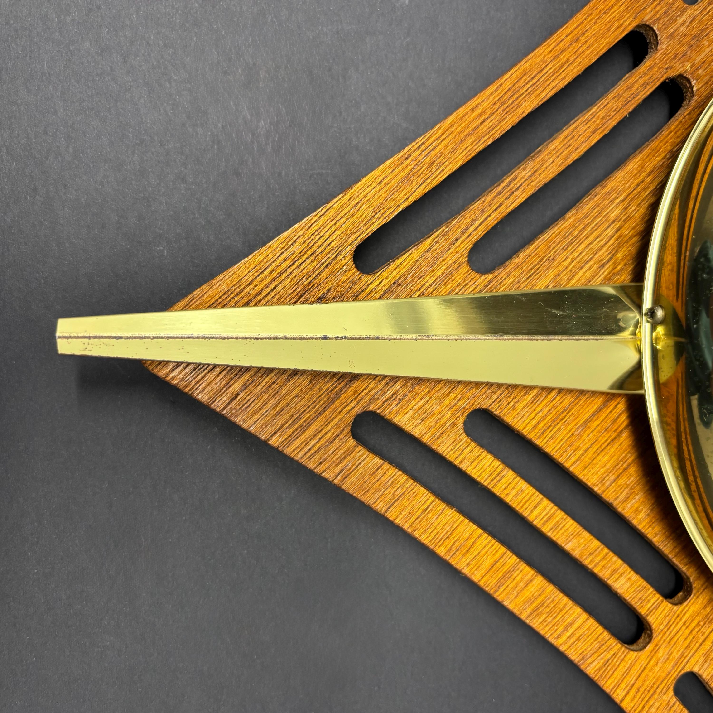 Starburst United Clock Model 86 Vintage 1950s, Mid Century Modern