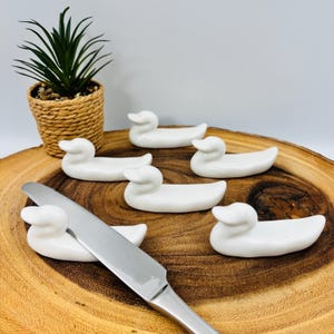 Reposes-couteaux canards blancs, Lot de 4 ou 6, Porte-couteaux en céramique, Décoration de table, Mariage, Table élégante