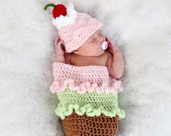 Newborn Cocoon, Crochet Cocoon, Baby Cocoon, Ice Cream Cocoon Set, Newborn Photo Prop, Crochet Ice Cream Cocoon, Baby Photo Prop, Pink Green