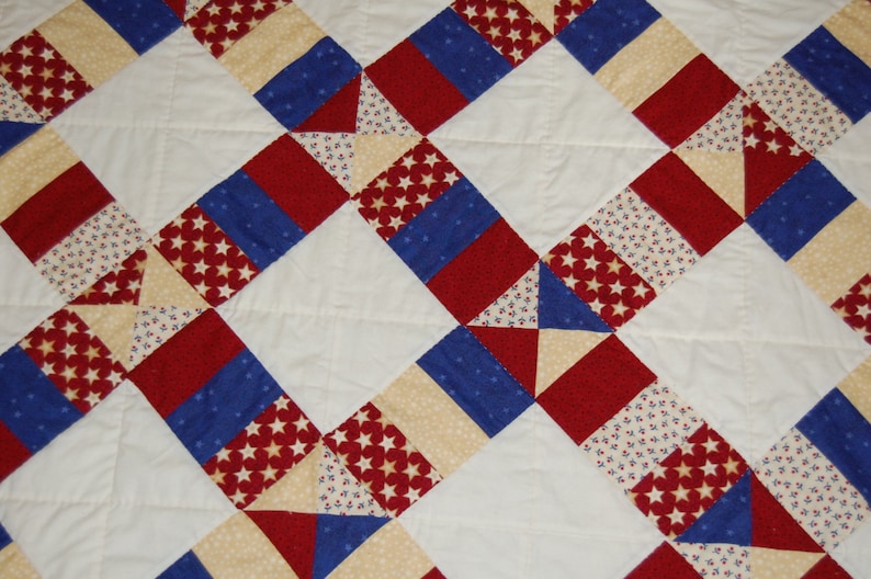 SALE, Americana Throw Quilt, Hand Quilted Stars and Stripes Blanket image 4