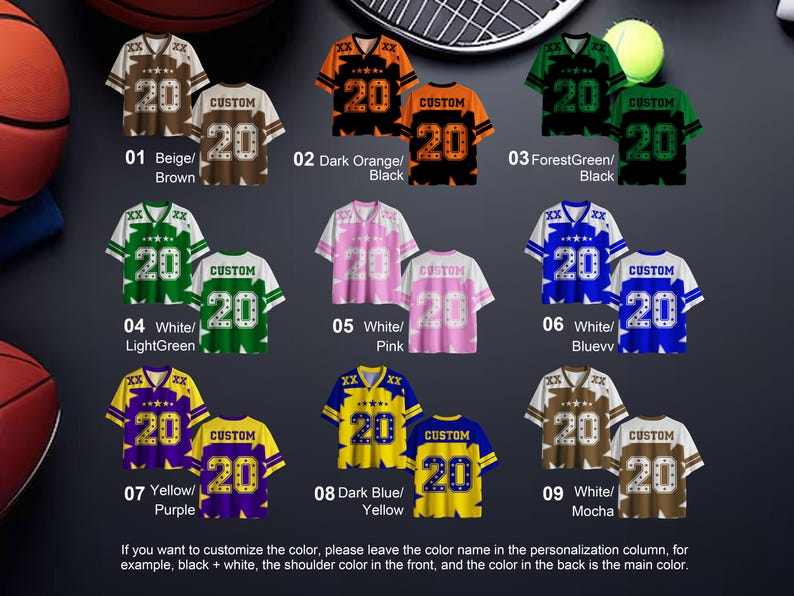Puede incluir: Una colecci&oacute;n de camisetas deportivas personalizables en varias combinaciones de colores, incluyendo beige/marr&oacute;n, naranja oscuro/negro, verde bosque/negro, blanco/verde claro, blanco/rosa, blanco/azul, amarillo/morado, azul oscuro/amarillo y blanco/moca. Cada camiseta tiene el n&uacute;mero "20" y la palabra "CUSTOM".