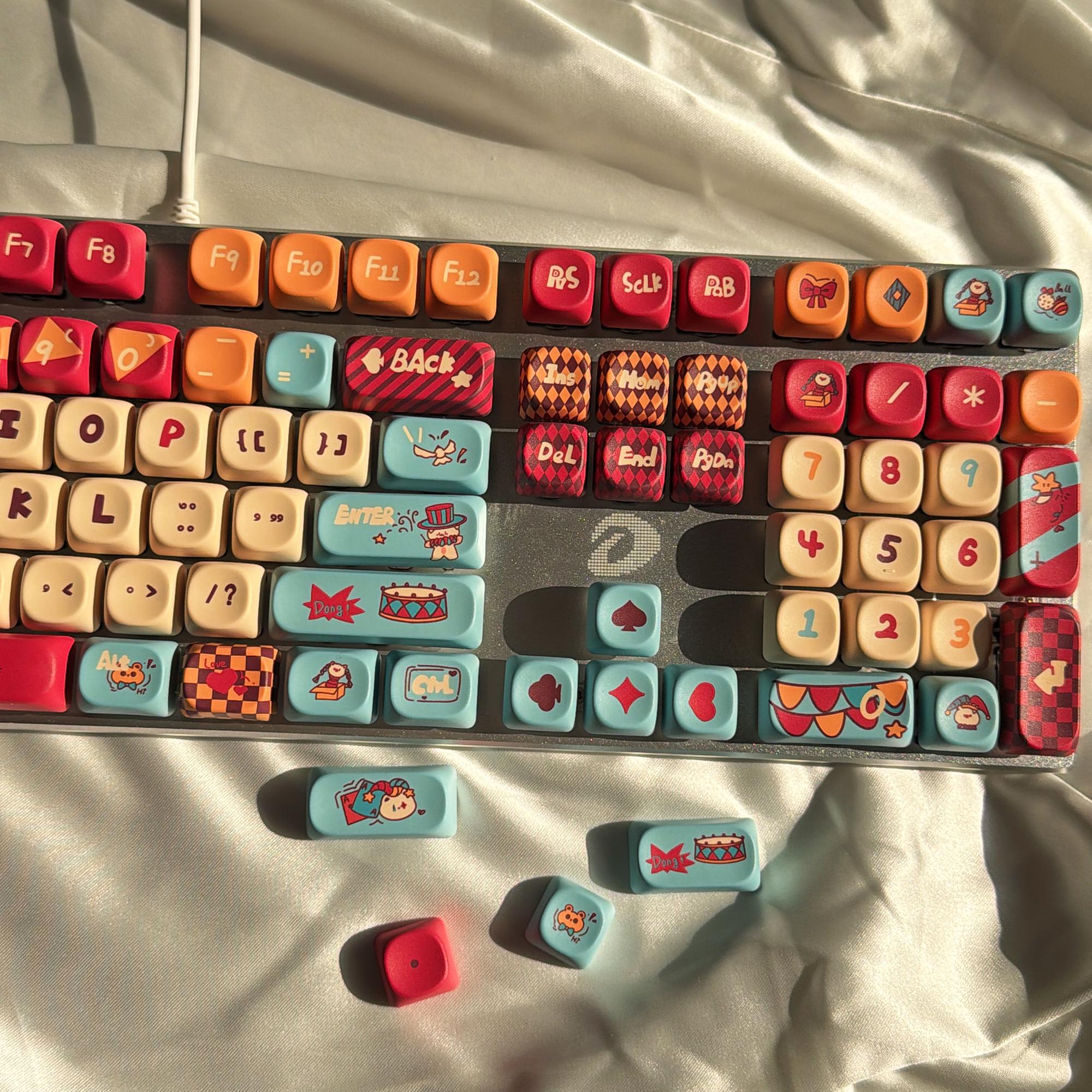 Colorful Circus Theme Keycap Set – Cute Handmade PBT Keycaps, 140 Keys ...