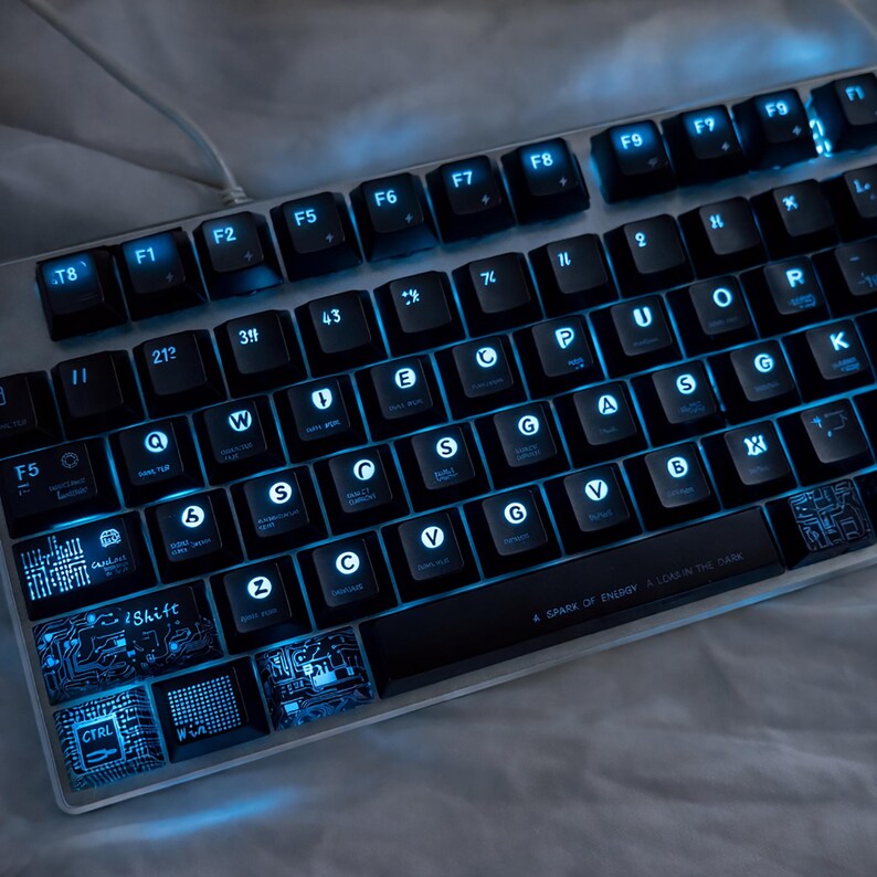 Glowing Circuit Map Keycap Set–handmade Frosted Black & Clear Keycaps ...