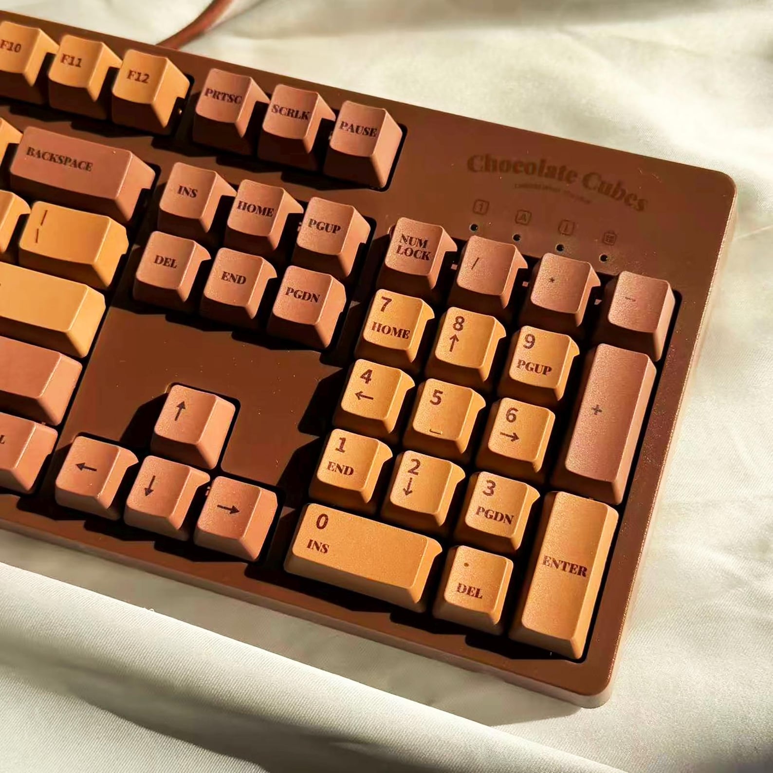 Keytwp Chocolate Theme Keycaps & Keyboard Set | 104 Key Full Size | Handmade ...