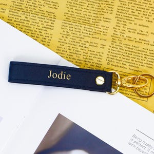 Custom Foil Embossed Leather Keychain · Gold/Silver Handmade Key Fob · Unique Gift for Him or Her · Mother’s Day Leather Accessory
