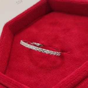 white Round Diamond engagement Wedding band Ring for women in 925 sterling silver,band ring,Eternity ring,silver band ring,eternity band