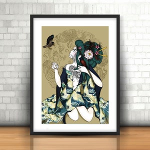 Puede incluir: Una ilustración digital de una mujer con un kimono japonés tradicional y un tocado floral. Ella sostiene un pájaro en su mano y tiene un tatuaje en su brazo. El fondo es de color marrón claro con un patrón floral.