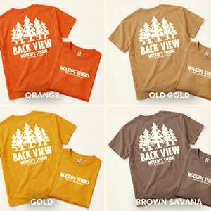 Peut inclure: Quatre t-shirts de couleurs diff&eacute;rentes : orange, or vieilli, or et marron savane. Chaque t-shirt porte un motif d'arbres blancs et le texte "BACK VIEW MOCKUPS STUDIO" au dos et "MOCKUPS STUDIO" &agrave; l'avant.