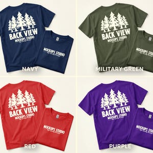 Peut inclure: Quatre t-shirts de couleurs marine, vert militaire, rouge et violet. Chaque t-shirt affiche un graphisme blanc de trois arbres et le texte "BACK VIEW" et "MOCKUPS STUDIO". Les t-shirts sont &agrave; manches courtes.