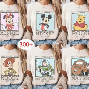 Camiseta retro de personajes de Walt Disney World, Camiseta vintage para viaje a Disney, Camiseta para viaje familiar a Disney, Conjunto a juego para vacaciones en Disney, Camiseta de Magic Kingdom imagen 1