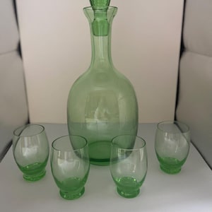 Vintage green Decanter with Four Glasses