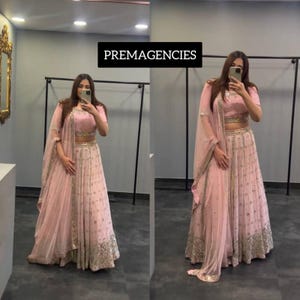 ピンクと金の刺繍入りレヘンガ インドネパール服 Lehenga / レヘンガ - インドファッション・インドダンス衣装の