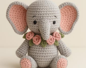 Wzór na szydełkową maskotkę amigurumi słonia | Pluszowa zabawka z kołnierzykiem w kształcie róży (wzór w formacie PDF)