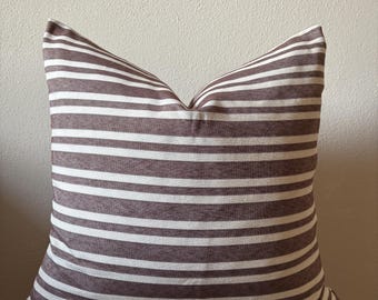 Kissenhülle 50x50 cm Braun-Beige gestreift – Baumwollmix mit Leinen | Málaga