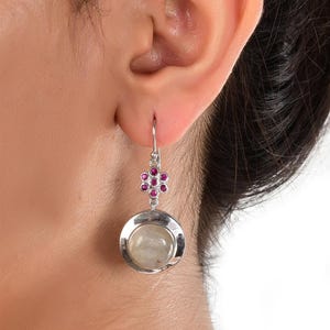 Labradorit Rubin Sterling Silver Threader Örhängen: Naturlig Ädelstenshänge