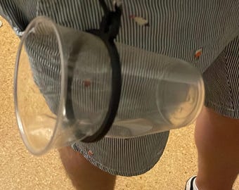Pfandbecherhalter  für unterwegs – Becherhalter für Festivals & Konzerte – Pfandbecher to Go – Gürtel Clip aus PETG