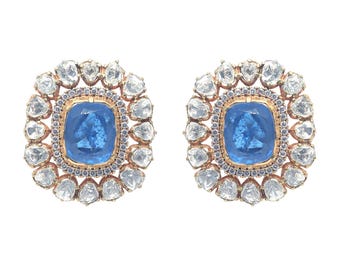 Pendientes de botón con piedra azul, chapados en oro, con halo de moissanita, joyería nupcial, regalo para ella.