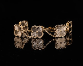 Pulsera de trébol de oro, pulsera vintage de eslabones florales, joyería de trébol de cuatro hojas, pulsera de lujo minimalista, pulsera de oro llamativa