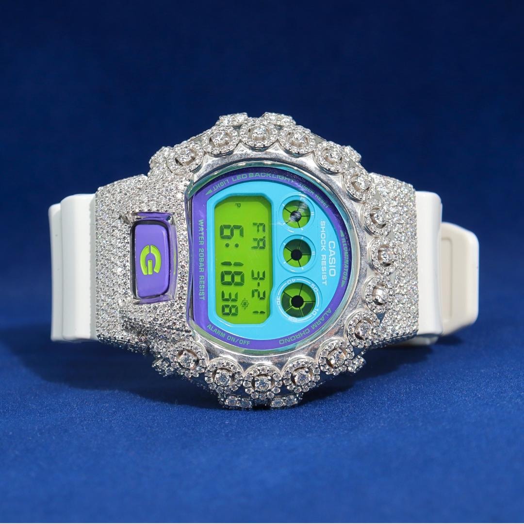 Iced out Watch モアサナイト Moissanite G Shock Watch Iced Out Diamond Bezel, Bust Down G Shock