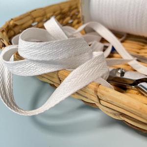 White Cotton Twill Tape,  1/2" by 2 Yards for Sewing, Crafts & Gifts, Homespun Ribbon, Bow Making, DIY Crafting Supply