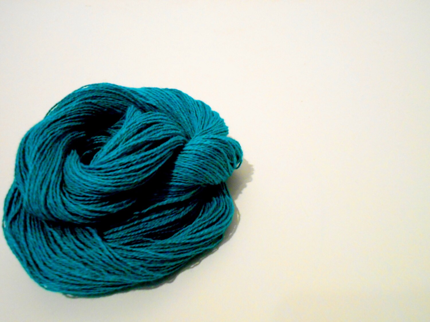 Vintage Knitting Yarn 3 Skeins Bright Teal Yarn Crochet Etsy