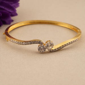 Moissanite Gold Bangle Bracelet, Round Diamond Bangle, 14k Gold Plated Handmade Women&#39;s Bangle Bracelet, 925 Sterling Silver, Gift For Her