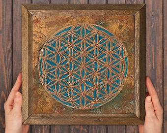 Arte mural de geometría sagrada: Flor de la Vida en marco rústico – Decoración energética de mantras