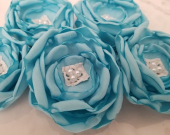 Upcycled fabric flowers