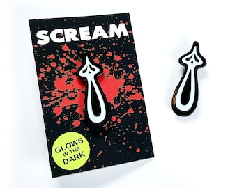 Brillo en el alfiler SCREAM oscuro