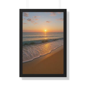 Serene Beach Sunset Gerahmtes Poster, Küstenwandkunst, Stranddekor, Hausgalerie, Ozeanliebhabergeschenk, Wohnzimmerkunst