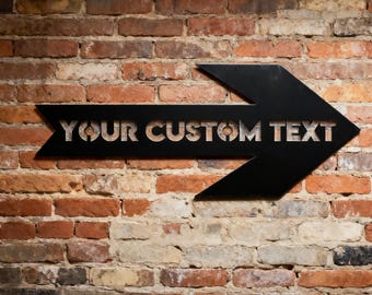 Custom Text Arrow Metal Wall Sign-Personalized Directional Decor for Home,Industrial-Style Black Iron Art-Personalized Directional Signboard